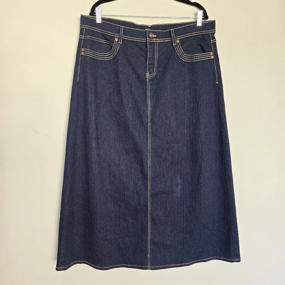 Elegant Dark Blue Denim Midi Skirt - Picture 1 of 12